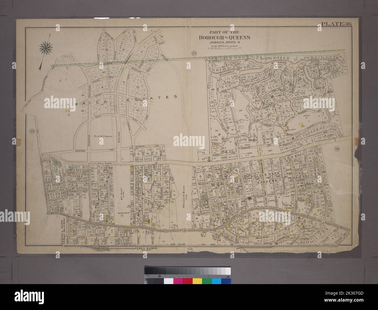 Cartografica, Mappe, carte catastali. 1909. Lionel Pincus e la Principessa Firyal Map Division. Queens (New York, N.Y.), New York (N.Y.), Real Property Plate 36: Bounded by (Jamaica Estates) Hillside Avenue, Flushing Avenue, Pueblo Avenue, McLaughlin Blvd., Epsom Course, Avenue East, Dunton Avenue, Hillside Avenue, Carpenter Avenue, Hempstead e Jamaica Plank Rd., Woodhull Avenue, Old Country Rd., (Woodhull Park) Fulton Street e Madison Avenue. Parte del comune di Queens, Giamaica, Ward 4. Foto Stock