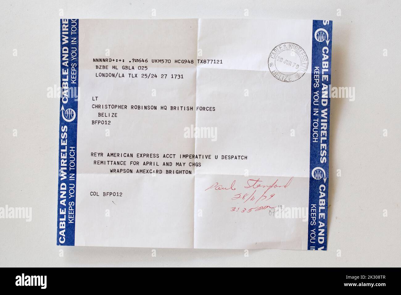 1970s telegramma via cavo e wireless a proposito di American Express Bill Foto Stock