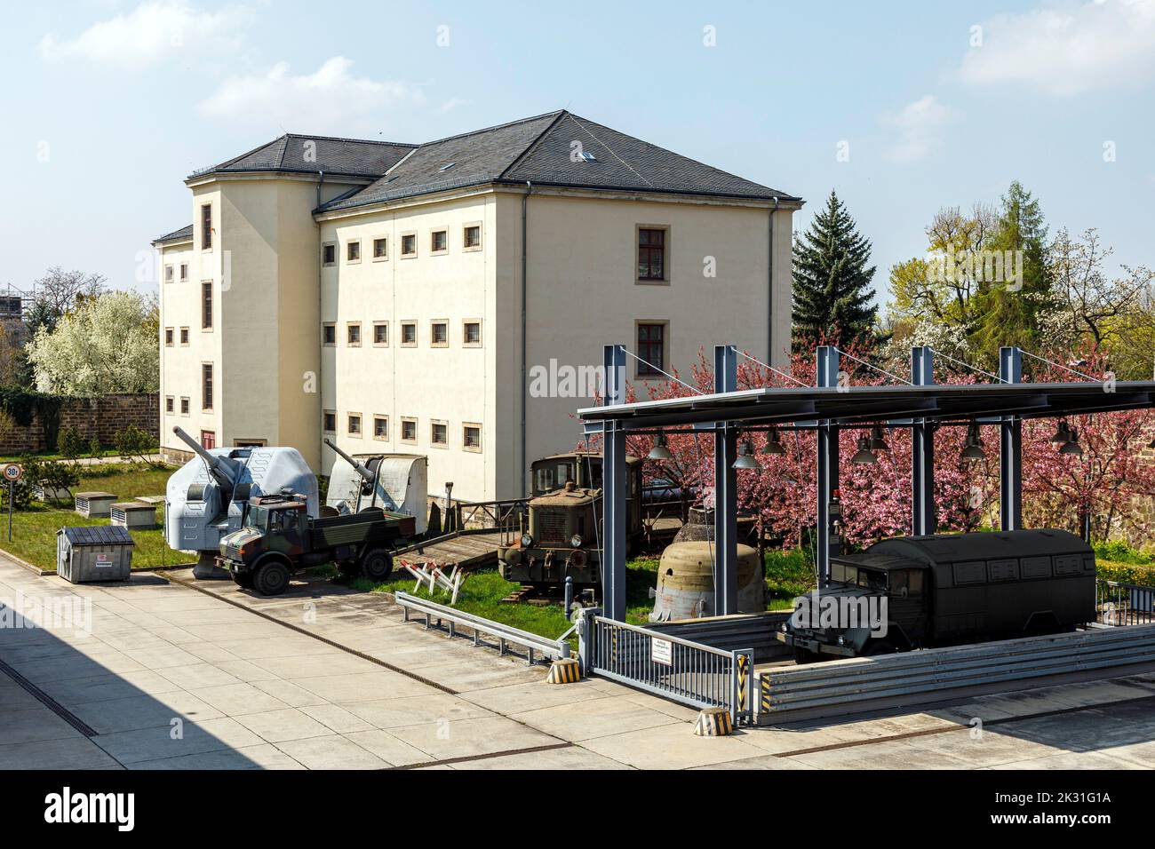 Deposito Museo di Storia militare delle forze armate tedesche a Dresda Foto Stock