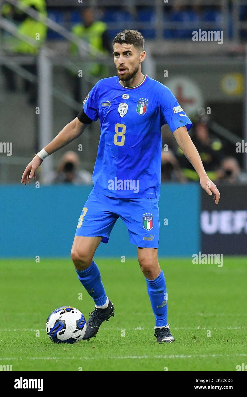 Milano, Italia ,23rd Settembre , 2022 foto da sinistra a destra, Jorginho d'Italia Durante il calcio Nations League 2022 Italia-Inghilterra Credit: Massimo Insabato/Alamy Live News Foto Stock