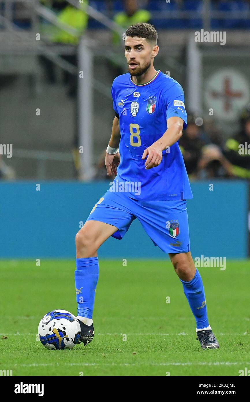 Milano, Italia. 23rd Set, 2022. Jorginho Italia durante la partita della lega delle Nazioni europee 2022 Italia-Inghilterra Stadio Giuseppe Meazza a Milano, 23rd settembre 2022 Fotografo01 Credit: Independent Photo Agency/Alamy Live News Foto Stock