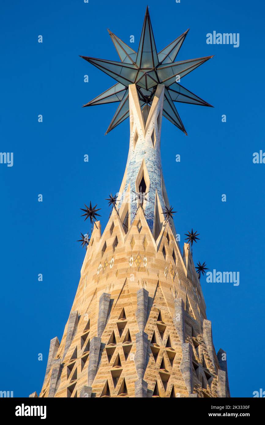 Guglia della Vergine Maria sulla Sagrada Família, Barcellona, Spagna Foto Stock