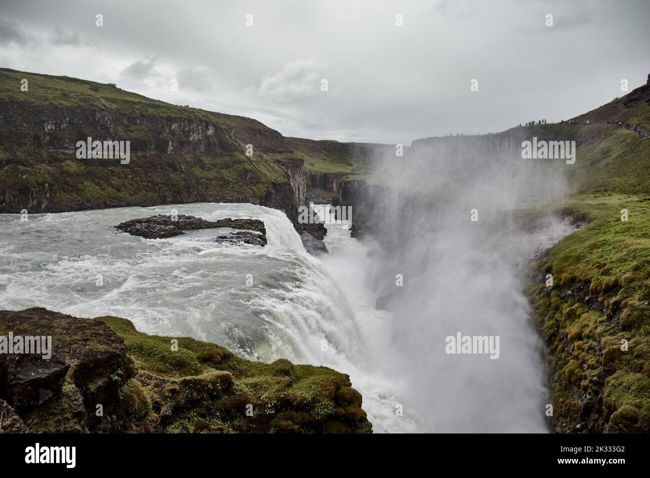 Cascata Gullfoss sul fiume Hvita, zona del cerchio d'oro, Islanda, Europa. Foto Stock