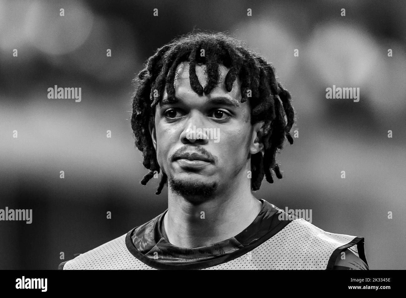 Trent Alexander-Arnold (Inghilterra) durante la partita della UEFA 'Nations League 2022-2023 tra la partita Italia 1-0 Inghilterra allo Stadio Giuseppe Meazza il 23 settembre 2022 a Milano. Credit: Maurizio Borsari/AFLO/Alamy Live News Foto Stock Trent Alexander-Arnold (Inghilterra) durante la partita della UEFA 'Nations League 2022-2023 tra la partita Italia 1-0 Inghilterra allo Stadio Giuseppe Meazza il 23 settembre 2022 a Milano. Credit: Maurizio Borsari/AFLO/Alamy Live News Foto Stock
