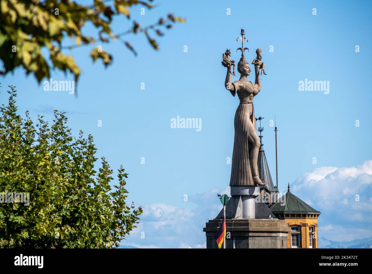 Imperia Costanza sul bellissimo Lago di Costanza cielo blu Foto Stock