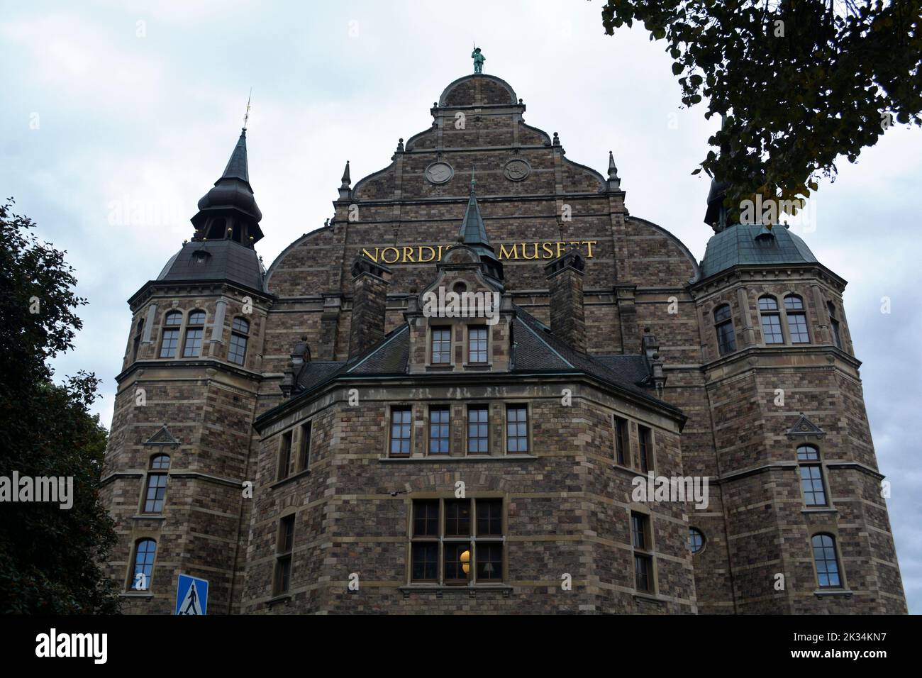 Stoccolma, Svezia, settembre 2022: Esterno dell'edificio del Museo nordico (Nordiska museet). Foto Stock