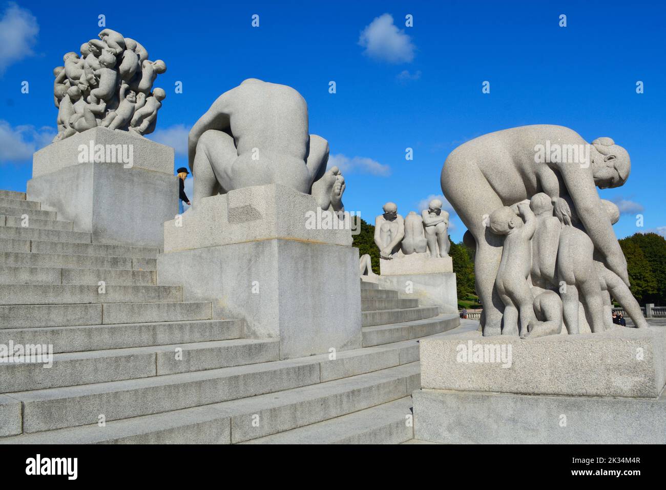 Oslo, Norvegia, 2022 settembre: Parco Frogner, un parco pieno di sculture dello scultore norvegese Gustav Vigeland. Foto Stock