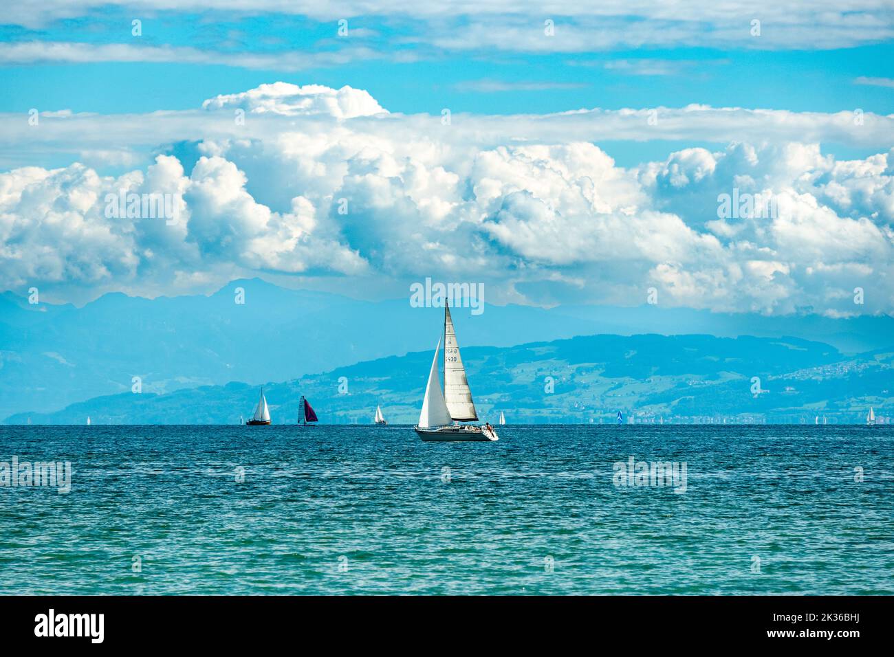 Barche a vela in crociera sul Lago di Costanza Foto Stock