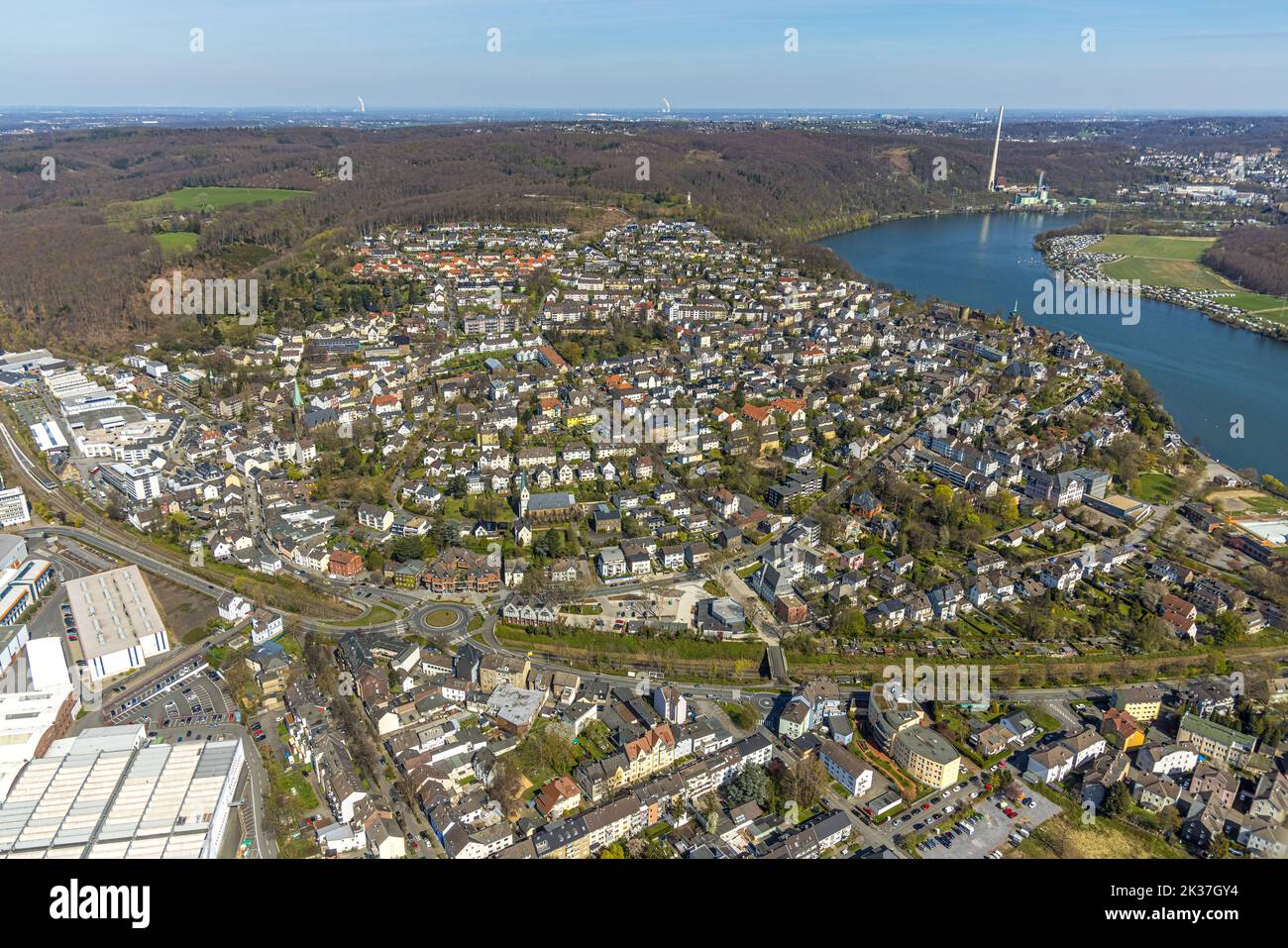 Vista aerea, vista della città con cerchio di traffico nella zona di Wetter, Ruhrstraße, Kaiserstraße e Friedrichstraße, Wetter, Ruhr, Renania settentrionale-Vestfalia, Germania Foto Stock