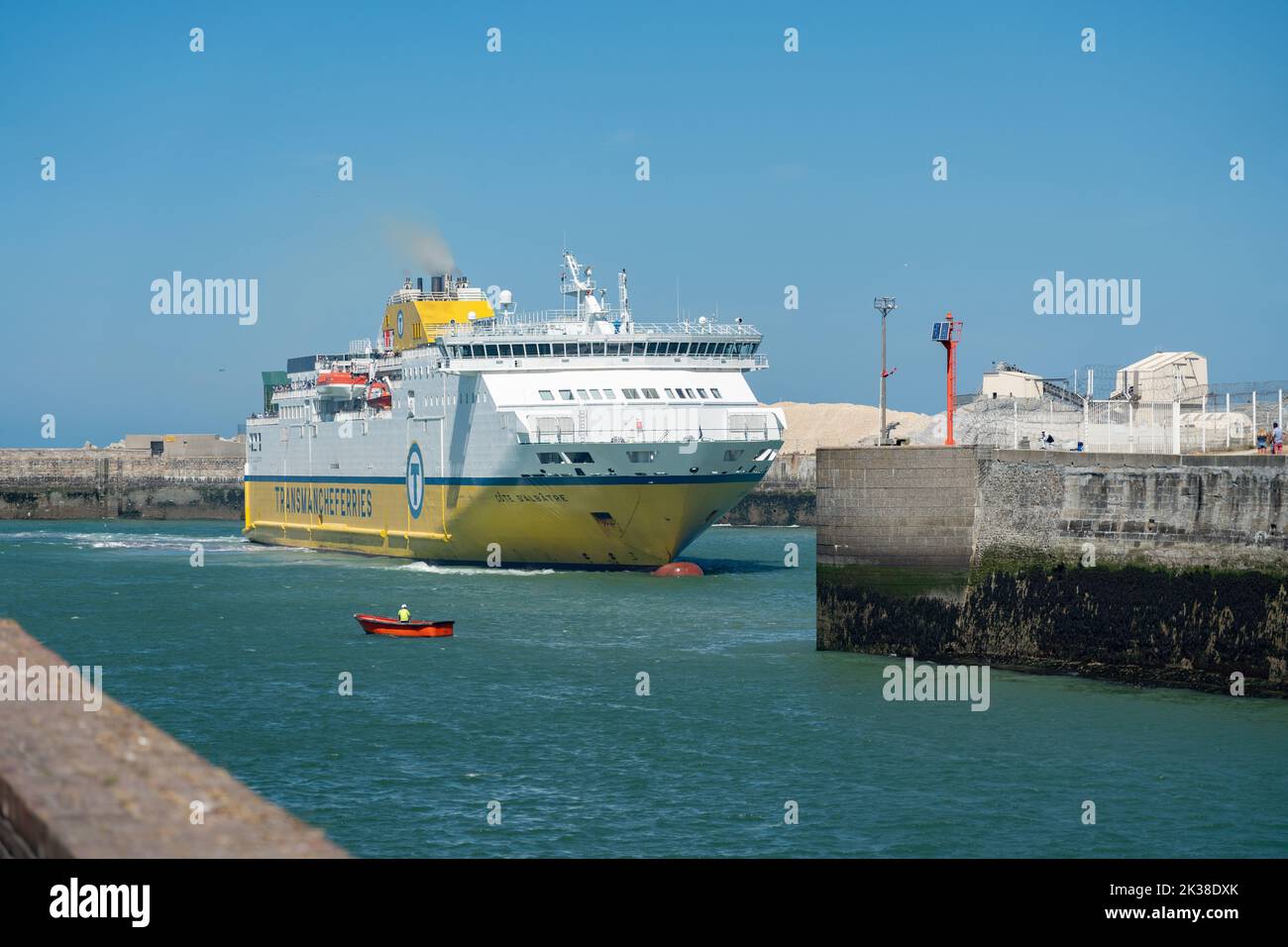 Traghetto di traversata DFDS che arriva al porto di Dieppe Foto Stock