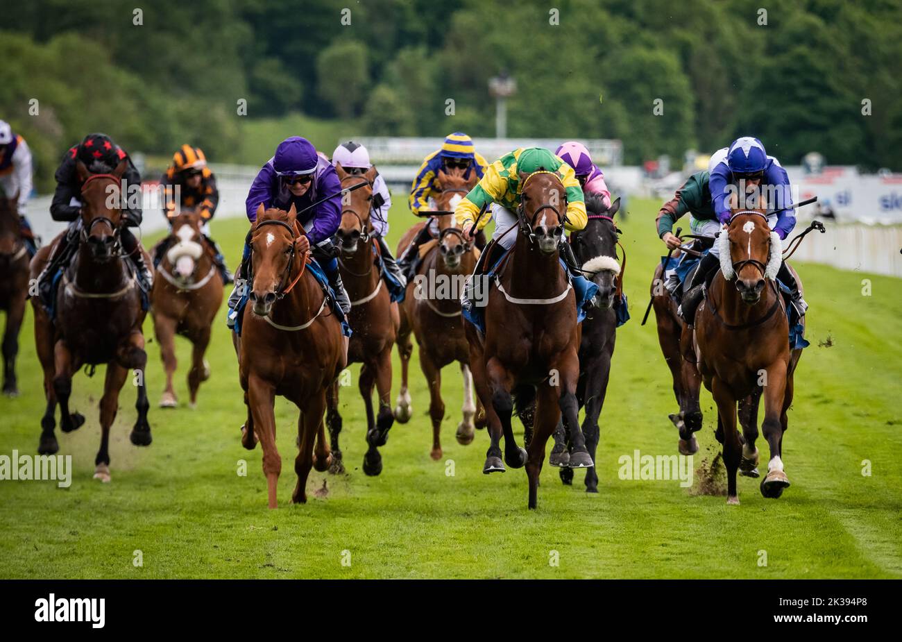 Scene del secondo giorno del Tribute Weekend dell'ippodromo di York, domenica 22nd maggio 2022, con la Sky Bet Sunday Series Foto Stock