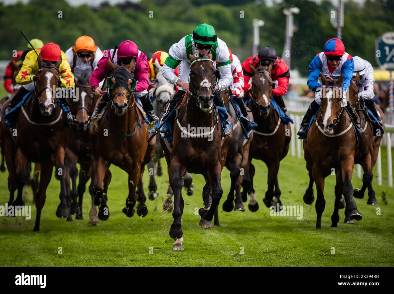 Scene del secondo giorno del Tribute Weekend dell'ippodromo di York, domenica 22nd maggio 2022, con la Sky Bet Sunday Series Foto Stock