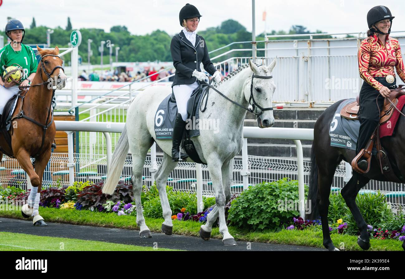 Scene del secondo giorno del Tribute Weekend dell'ippodromo di York, domenica 22nd maggio 2022, con la Sky Bet Sunday Series Foto Stock