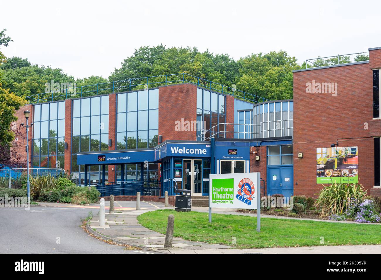 Hawthorne Theatre & Cinema, Campus West, The Campus, Welwyn Garden City Centre, Hertfordshire, Inghilterra, Regno Unito Foto Stock