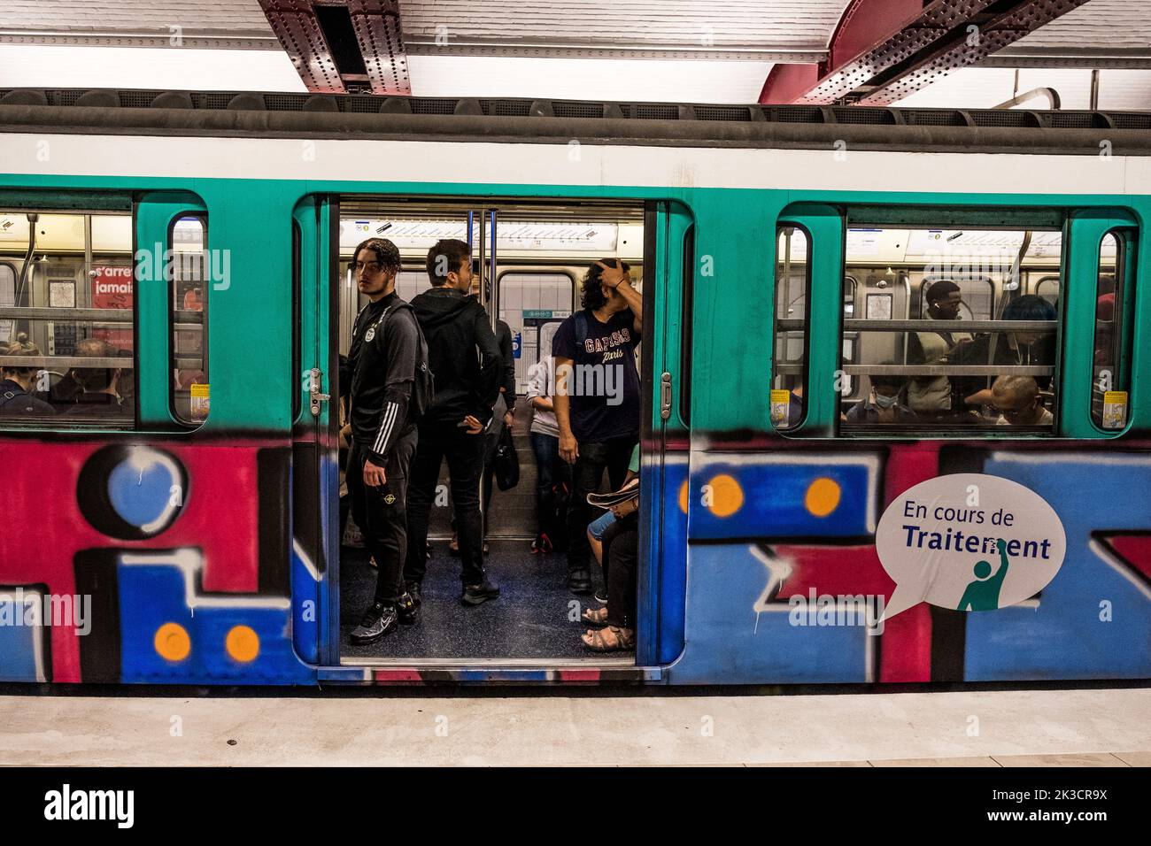 Illustrazioni della metropolitana, RER. I treni vengono ridecorati a Parigi, in Francia, il 14 settembre 2022. Foto di Pierrick Villette/ABACAPRESS.COM Foto Stock