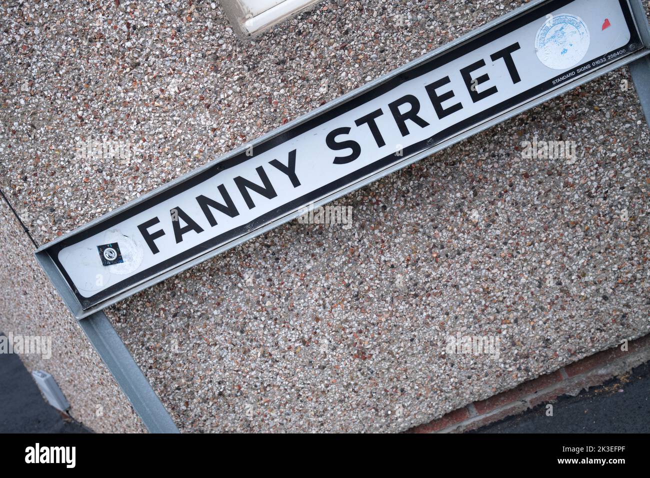 Cartello stradale Fanny Street a Cardiff, Galles del Sud, Regno Unito Foto Stock