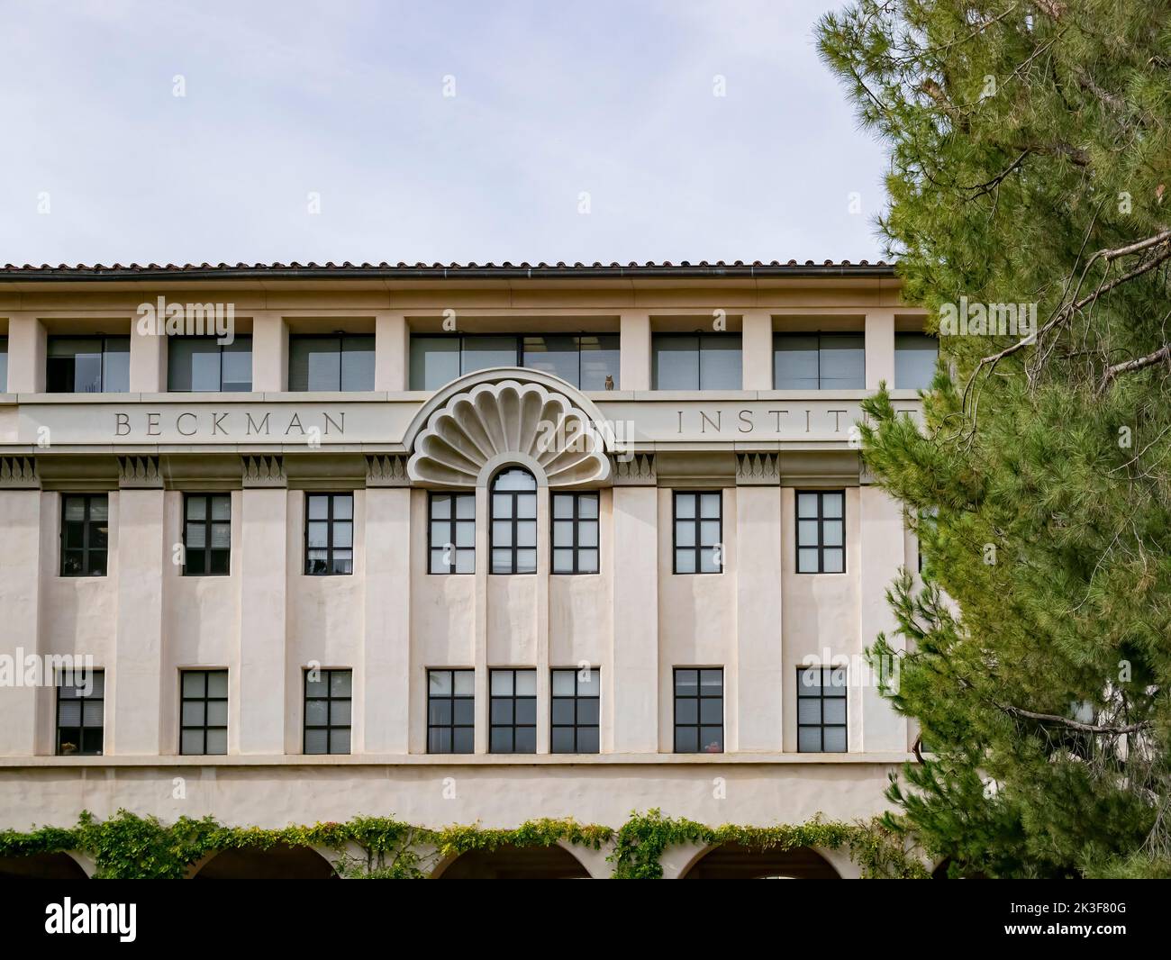 Vista esterna del Beckman Institute in California Institute of Technology a Los Angeles, California Foto Stock