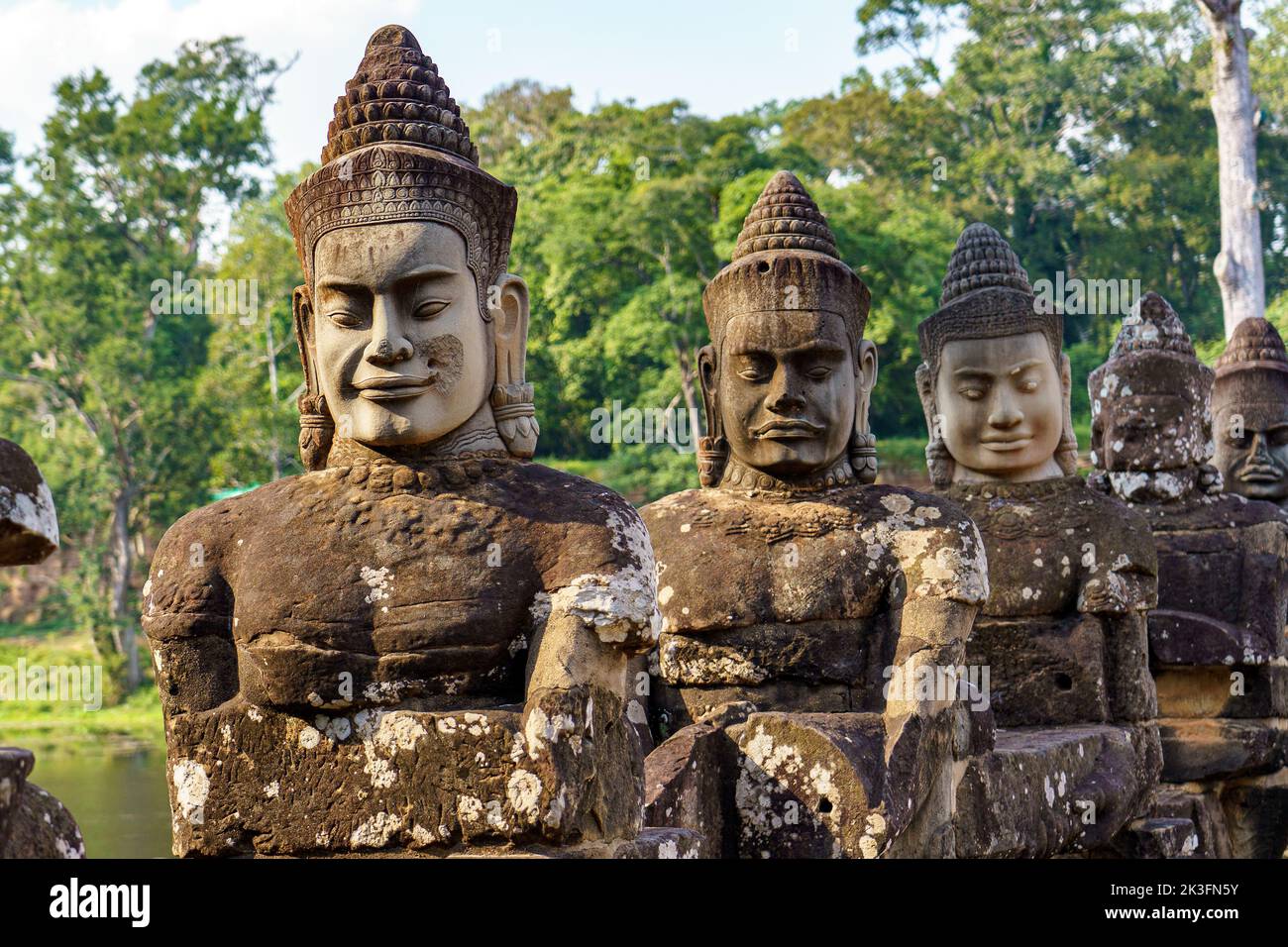 Cambogia. Siem Reap. Il parco archeologico di Angkor. Tempio di Bayon 12th ° secolo tempio indù Foto Stock