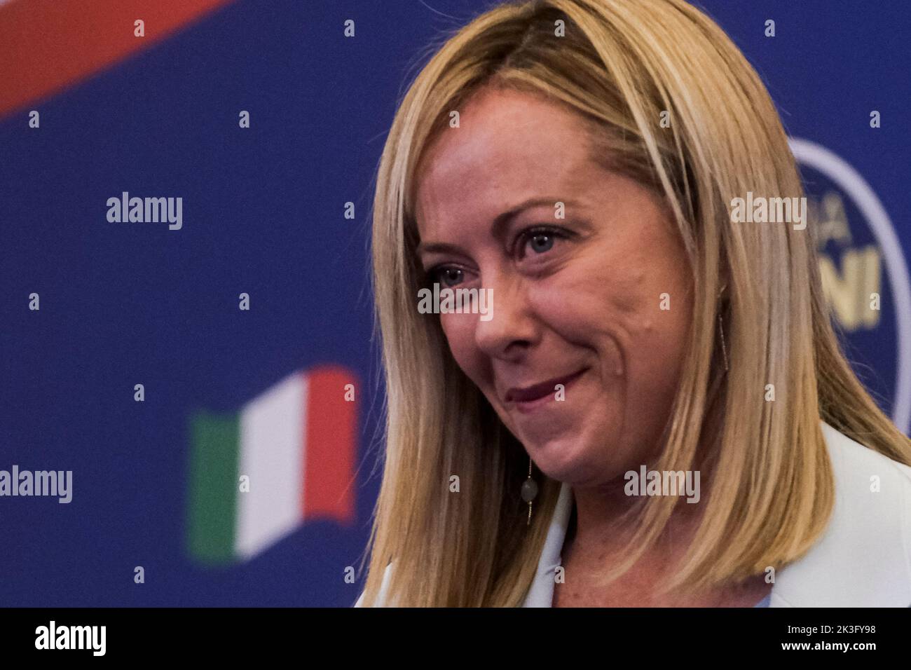 Giorgia Meloni vince le elezioni italiane, fratelli d'italia è il principale partito italiano, conferenza stampa Foto Stock