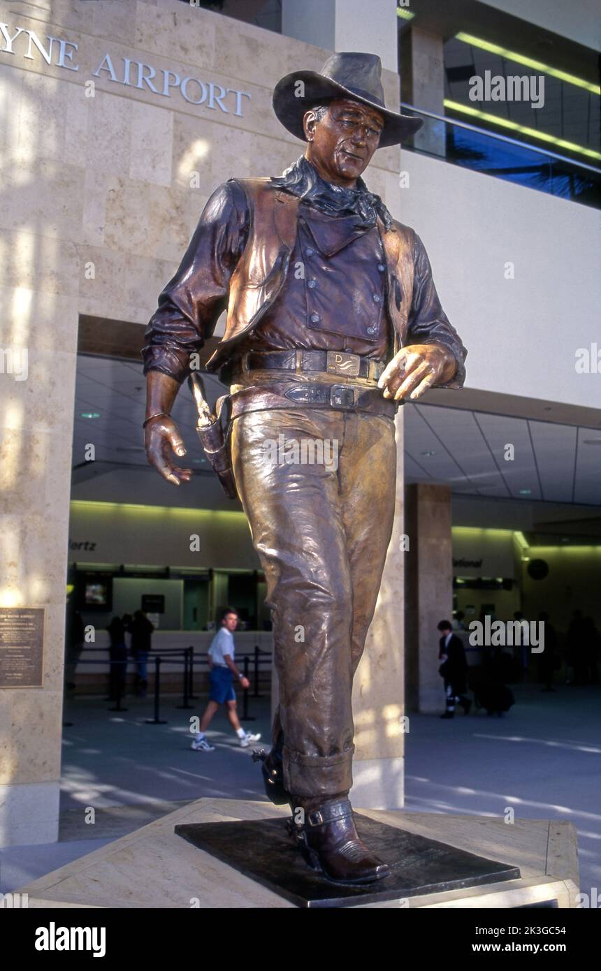 Statua di John Wayne presso l'aeroporto John Wayne di Orange Conty, California Foto Stock