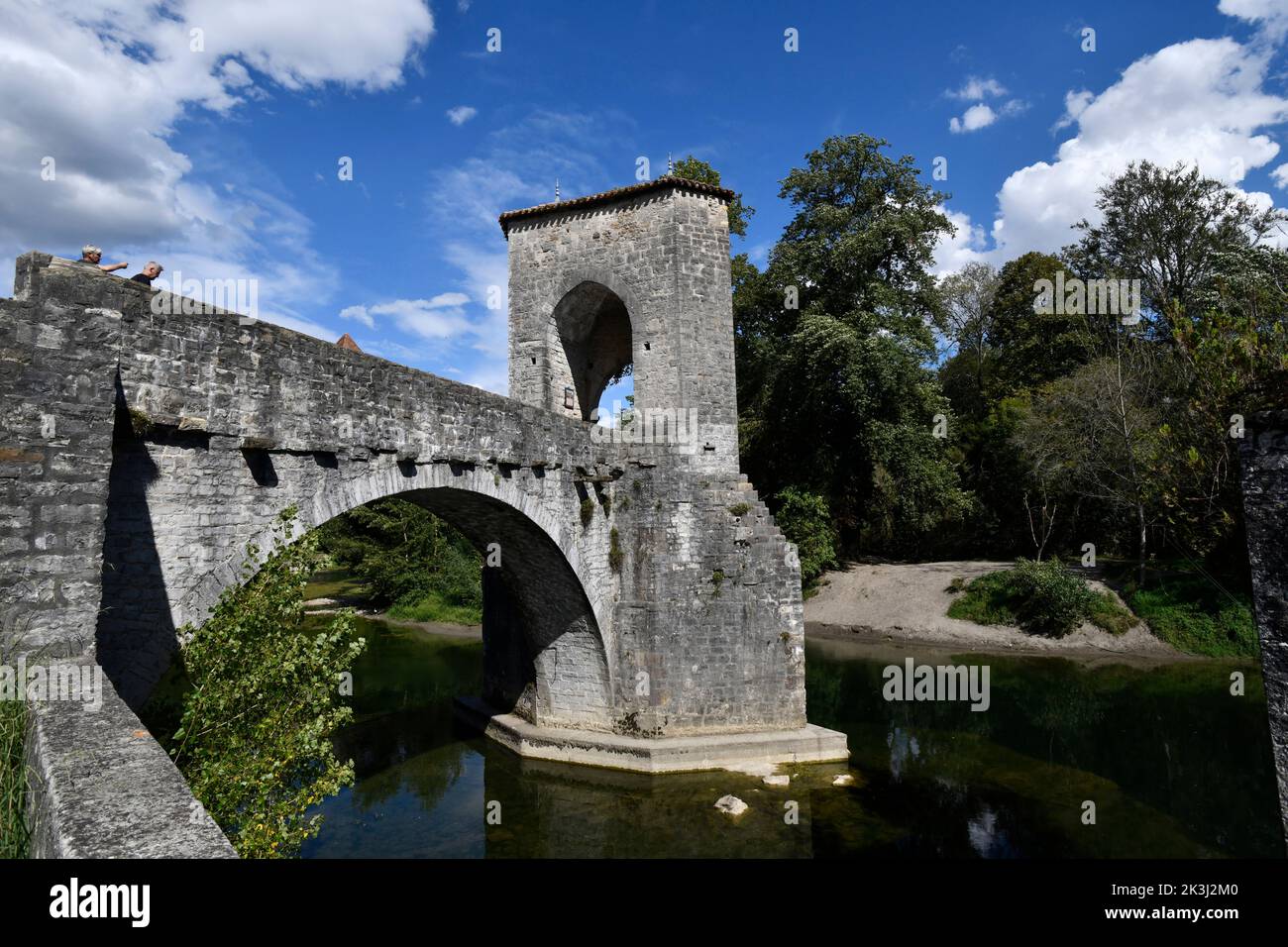 Sauveterre-de-Bearn, Pont de la Legende sul Gave d'Oloron (Camino de Santiago) Foto Stock