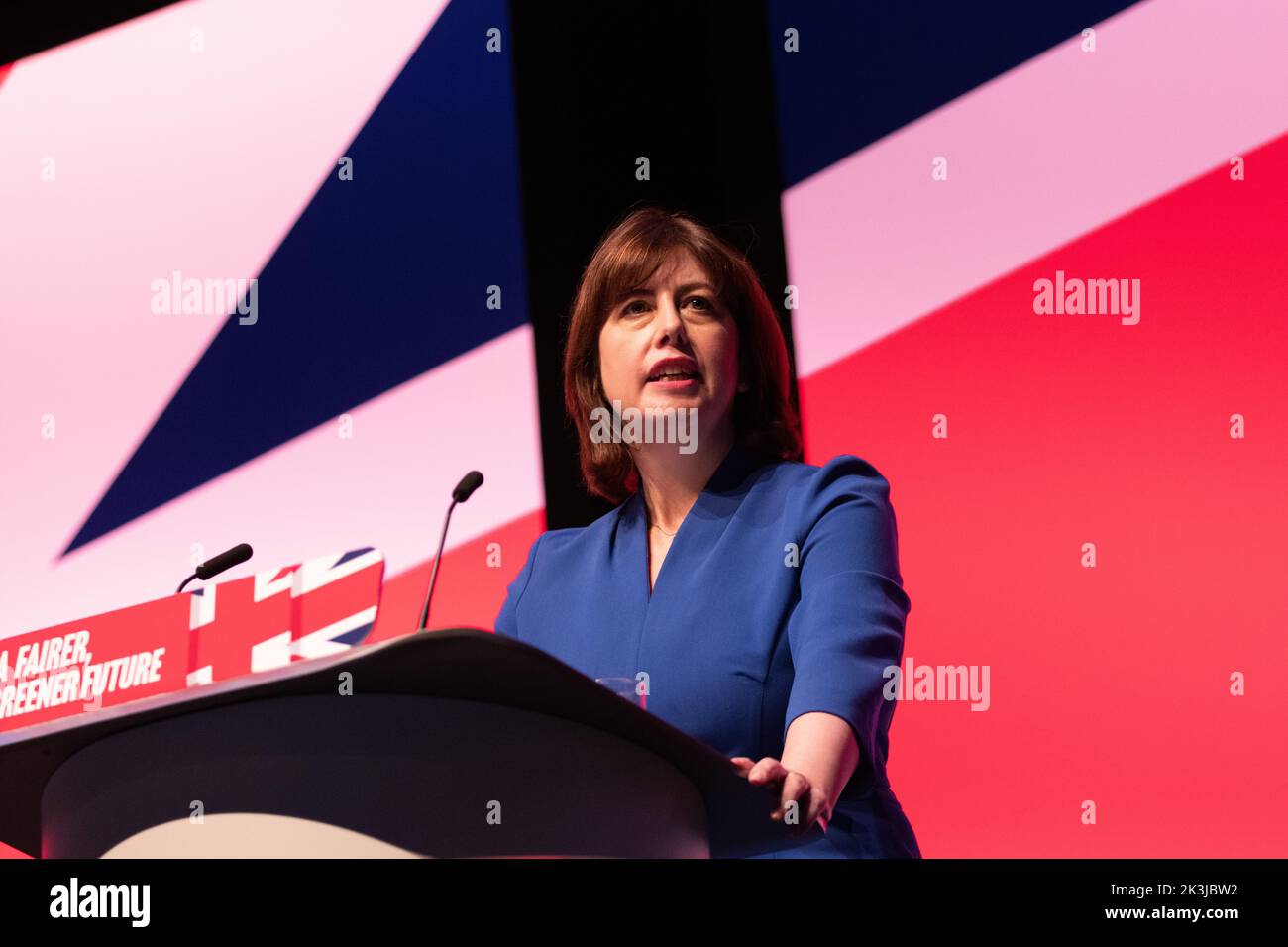 Liverpool UK 27 settembre 2022, Lucy Powell Shadow Secretary of state for Digital, Culture, Media and Sport alla conferenza sul lavoro a Liverpool. Liverpool Kings Dock. Liverpool, Regno Unito. Immagine: gary Roberts/worldwidefeatures.com Foto Stock