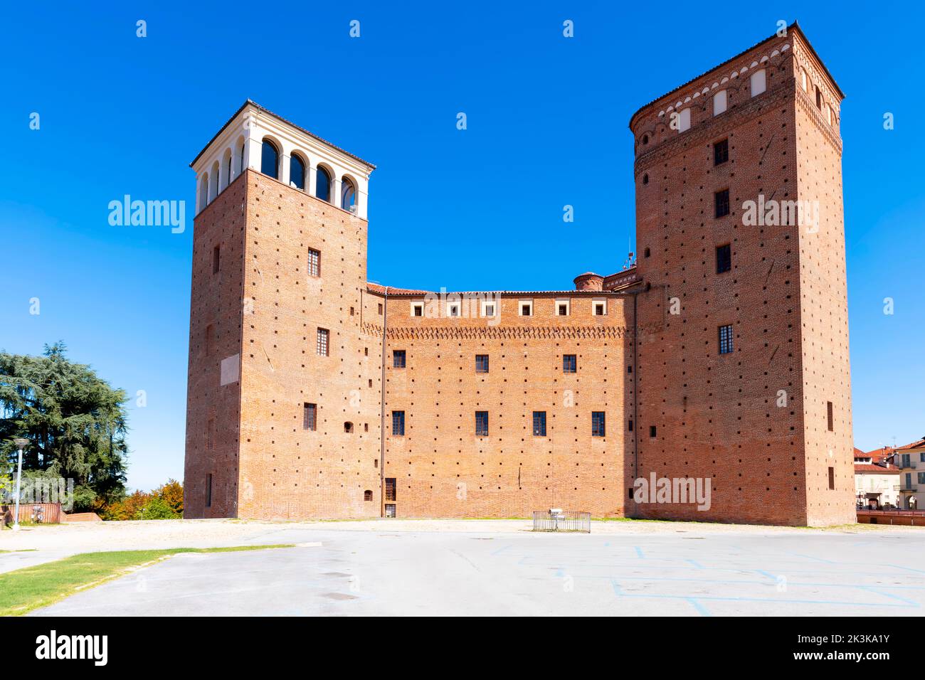 Castello di Fossano o Castello dei principi di Acaja, provincia di Cuneo, Piemonte. Regione dell'Italia nord-occidentale situata ai piedi delle Alpi. Foto Stock
