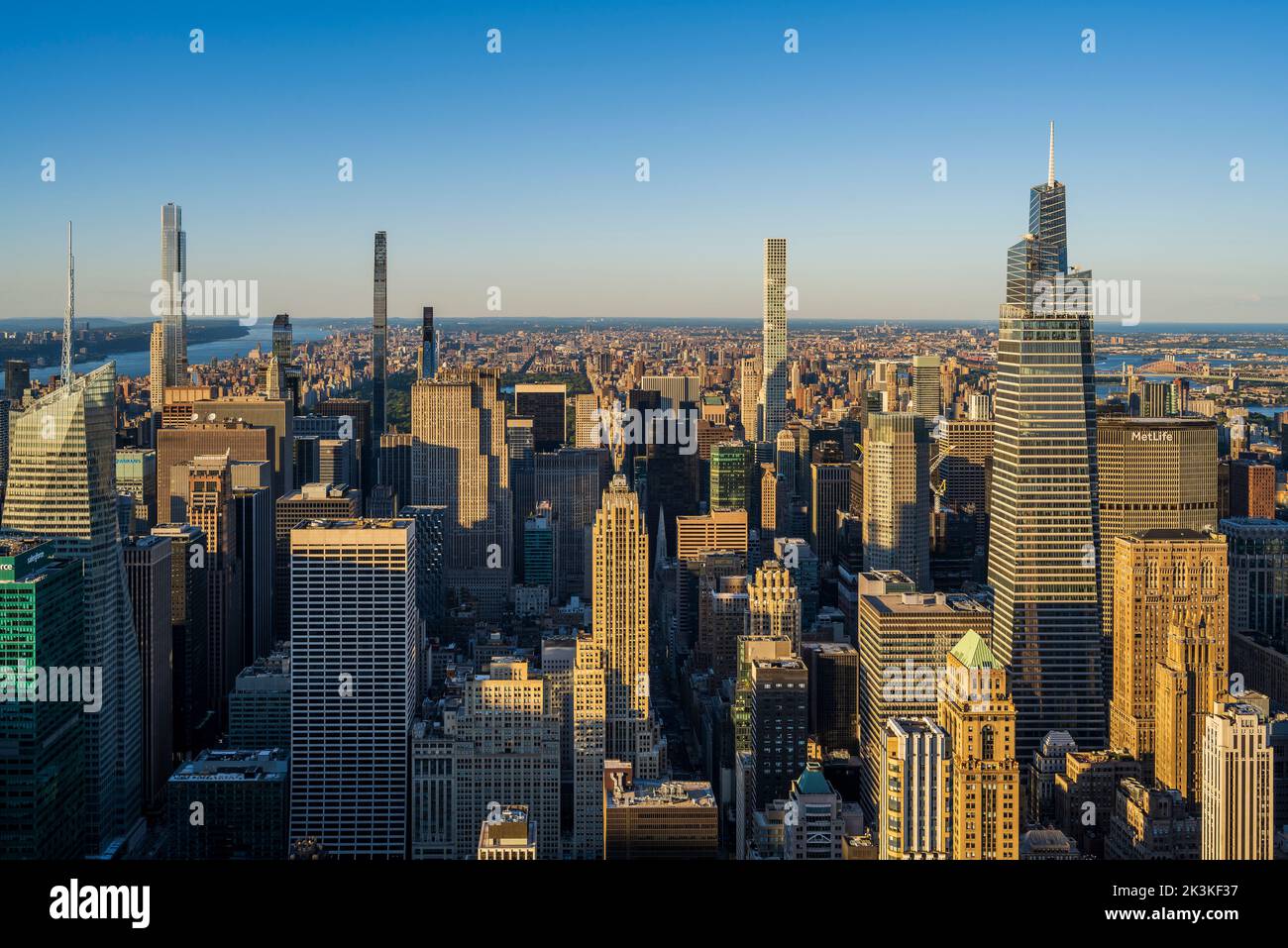 Vista aerea di Midtown Manhattan al tramonto, New York, Stati Uniti Foto Stock