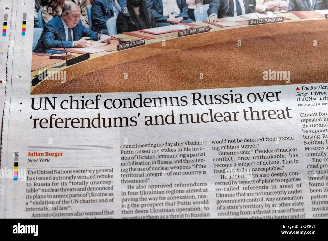 "Il capo delle Nazioni Unite condanna la Russia per 'fermesimi? E minaccia nucleare' Guardian giornale headline Ucraina guerra clipping 23 settembre 2022 Regno Unito Foto Stock