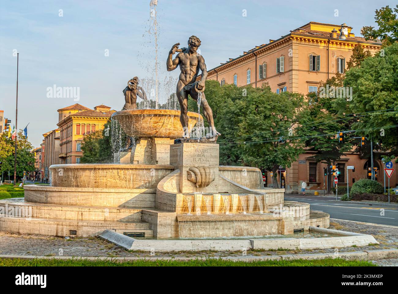 Fontana dei due fiumi di Fontana in Modena, Emilia Romagna, Italia. Foto Stock