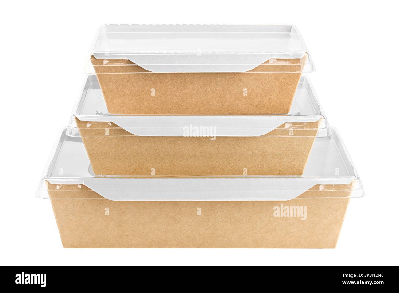 Vasellame di carta ecologica, contenitore per alimenti, isolato su sfondo bianco, percorso di ritaglio, profondità di campo completa Foto Stock