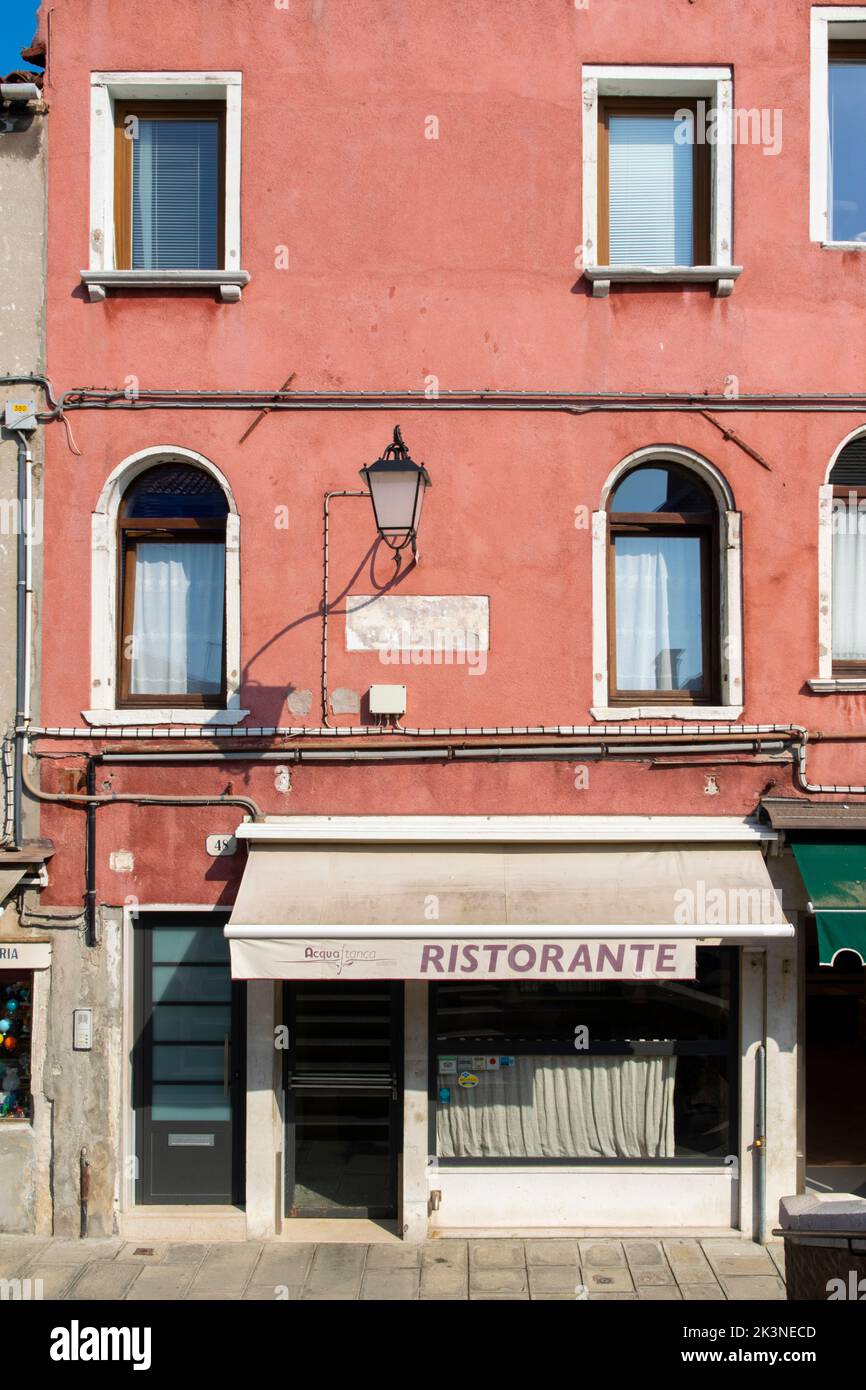 Un ristorante italiano chiuso nell'isola di Murano, Venezia Foto Stock