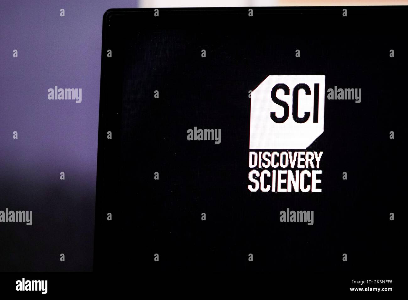 Un logo Discovery Science TV in tv Foto Stock