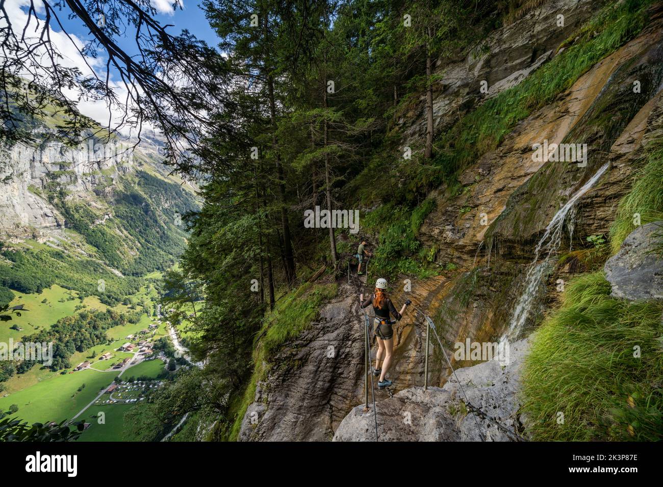 Sulla via ferrata Mürren vicino Lauterbrunnen, Svizzera, Alpi Foto Stock