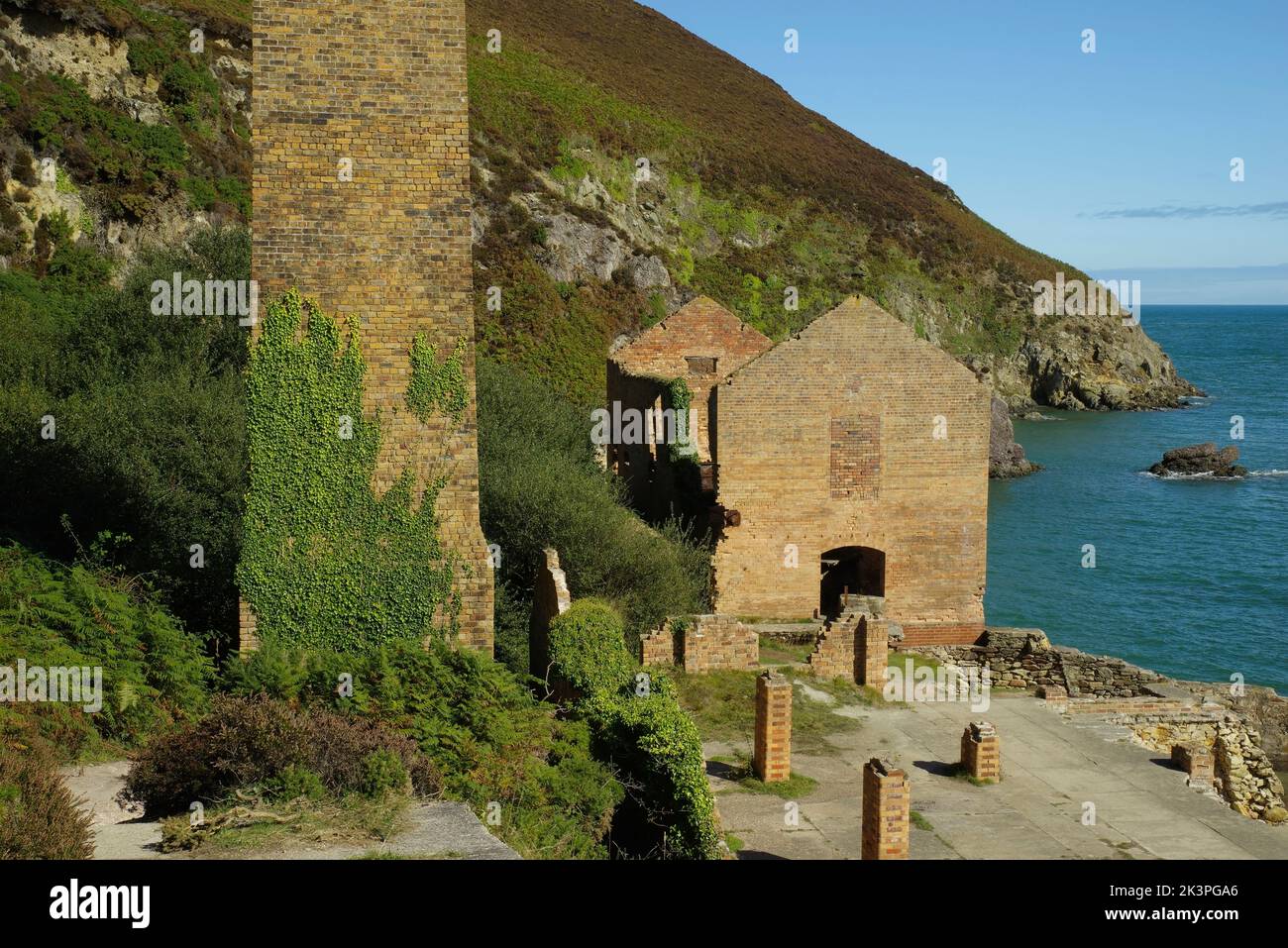 Porth Wen, Disused Brickworks, Anglesey, North Wales Regno Unito. Foto Stock