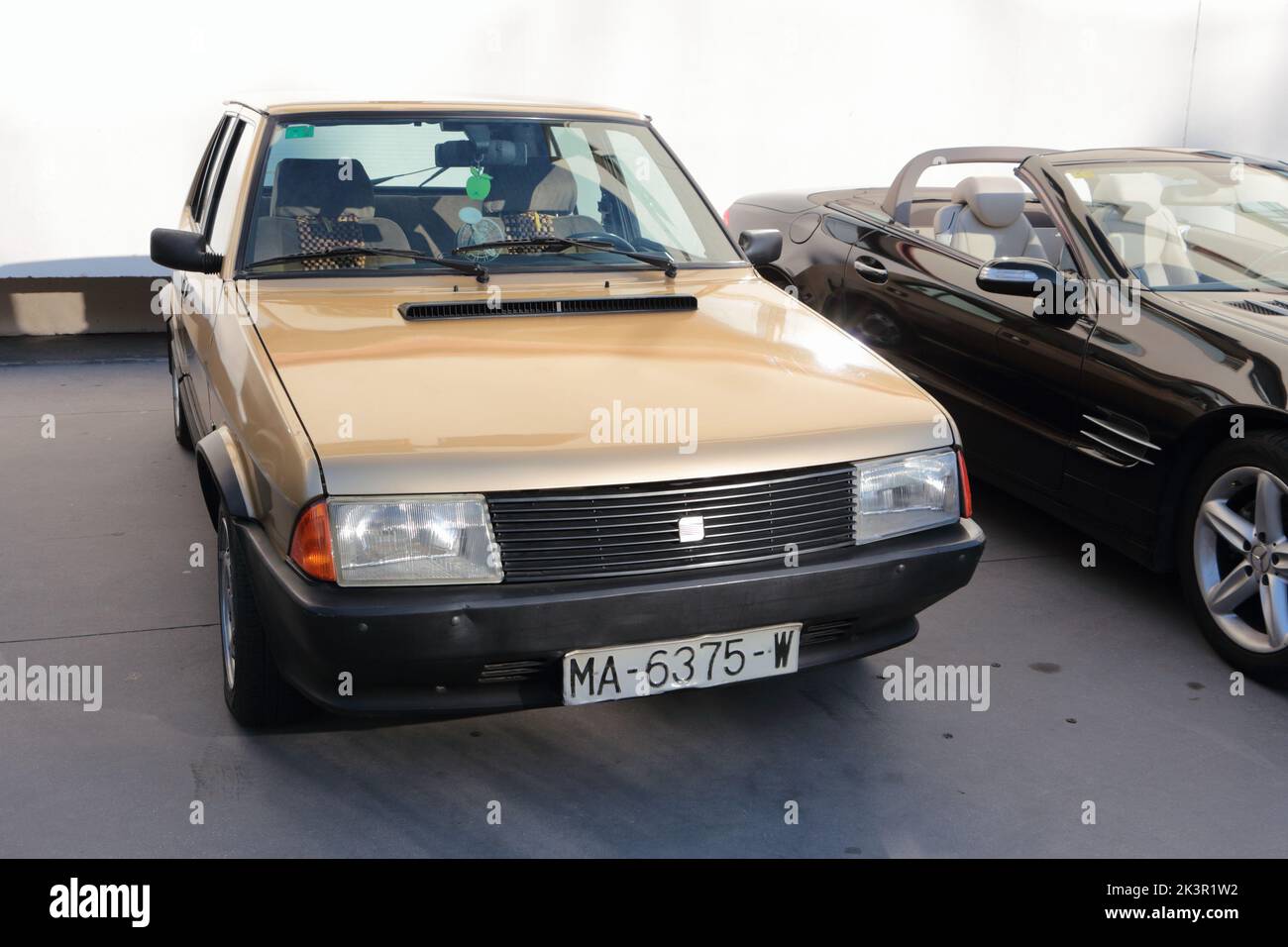 1984 Seat Ronda GLX Diesel alla riunione di auto classica a Torremolinos, provincia di Malaga, Spagna. Foto Stock