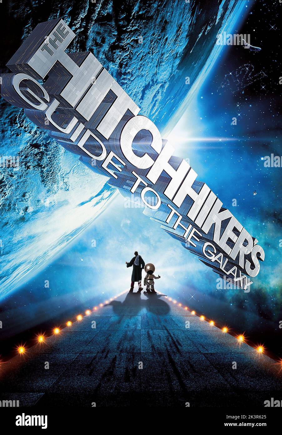 Film Poster Film: The Hitchhiker's Guide to the Galaxy (UK/USA 2005) regista: Garth Jennings 20 aprile 2005 **AVVERTENZA** questa fotografia è solo per uso editoriale ed è copyright di DISNEYTOUCHSTONE e/o del fotografo assegnato dalla Film o dalla Production Company e può essere riprodotta solo da pubblicazioni in concomitanza con la promozione del film di cui sopra. È richiesto un credito obbligatorio per DISNEYTOUCHSTONE. Il fotografo deve essere accreditato anche quando è noto. Nessun uso commerciale può essere concesso senza autorizzazione scritta da parte della Film Company. Foto Stock