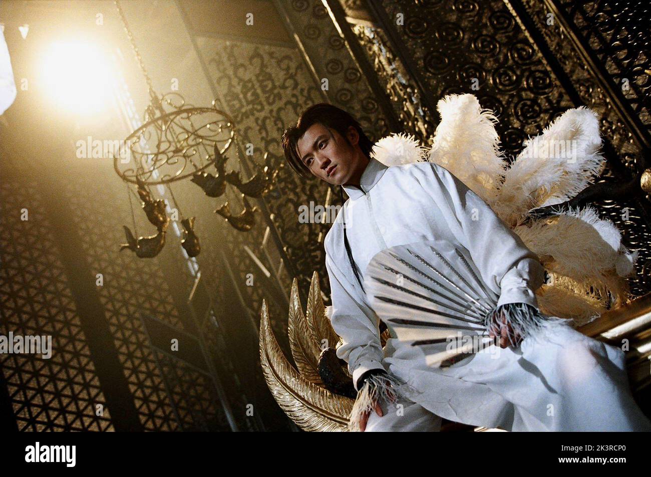 Nicholas TSE Film: La promessa; Wu Ji (2005) personaggi: Wuhuan regista: Kaige Chen 15 dicembre 2005 **AVVERTENZA** questa fotografia è solo per uso editoriale ed è copyright di WARNER indipendente e/o del fotografo assegnato dalla Film o dalla Production Company e può essere riprodotta solo da pubblicazioni in concomitanza con la promozione del film di cui sopra. È richiesto un credito obbligatorio a WARNER indipendente. Il fotografo deve essere accreditato anche quando è noto. Nessun uso commerciale può essere concesso senza autorizzazione scritta da parte della Film Company. Foto Stock