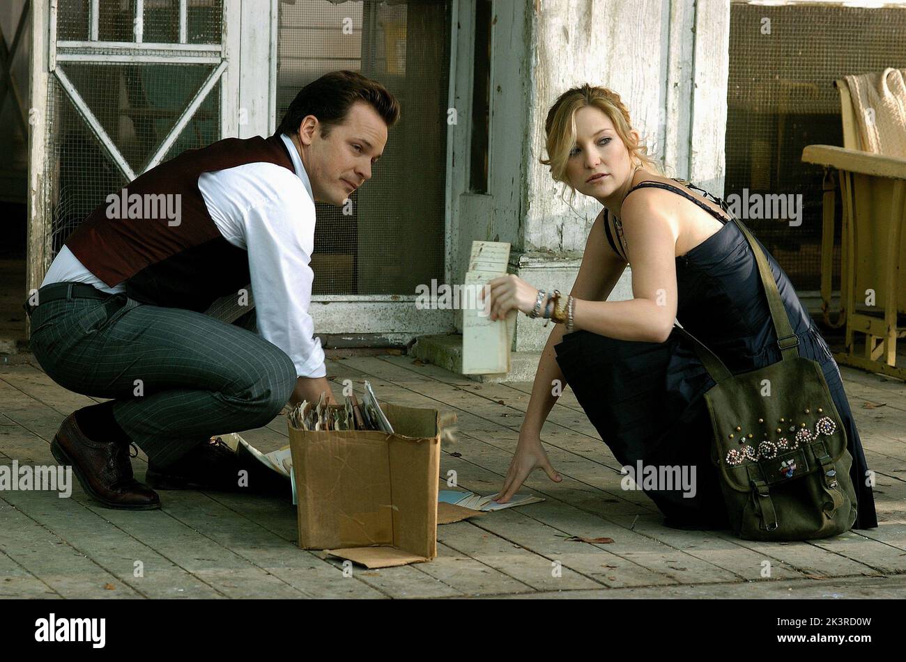 Peter Sarsgaard & Kate Hudson Film: The Skeleton Key (USA/DE 2005) personaggi: Luke Marshall & Caroline Ellis regista: Iain Softley 29 luglio 2005 **AVVERTENZA** questa fotografia è solo per uso editoriale ed è copyright di IMMAGINI UNIVERSALI e/o del fotografo assegnato dalla Film o dalla Production Company e può essere riprodotta solo da pubblicazioni in concomitanza con la promozione del film di cui sopra. È richiesto un credito obbligatorio per LE FOTO UNIVERSALI. Il fotografo deve essere accreditato anche quando è noto. Nessun uso commerciale può essere concesso senza autorizzazione scritta da parte della Film Company. Foto Stock