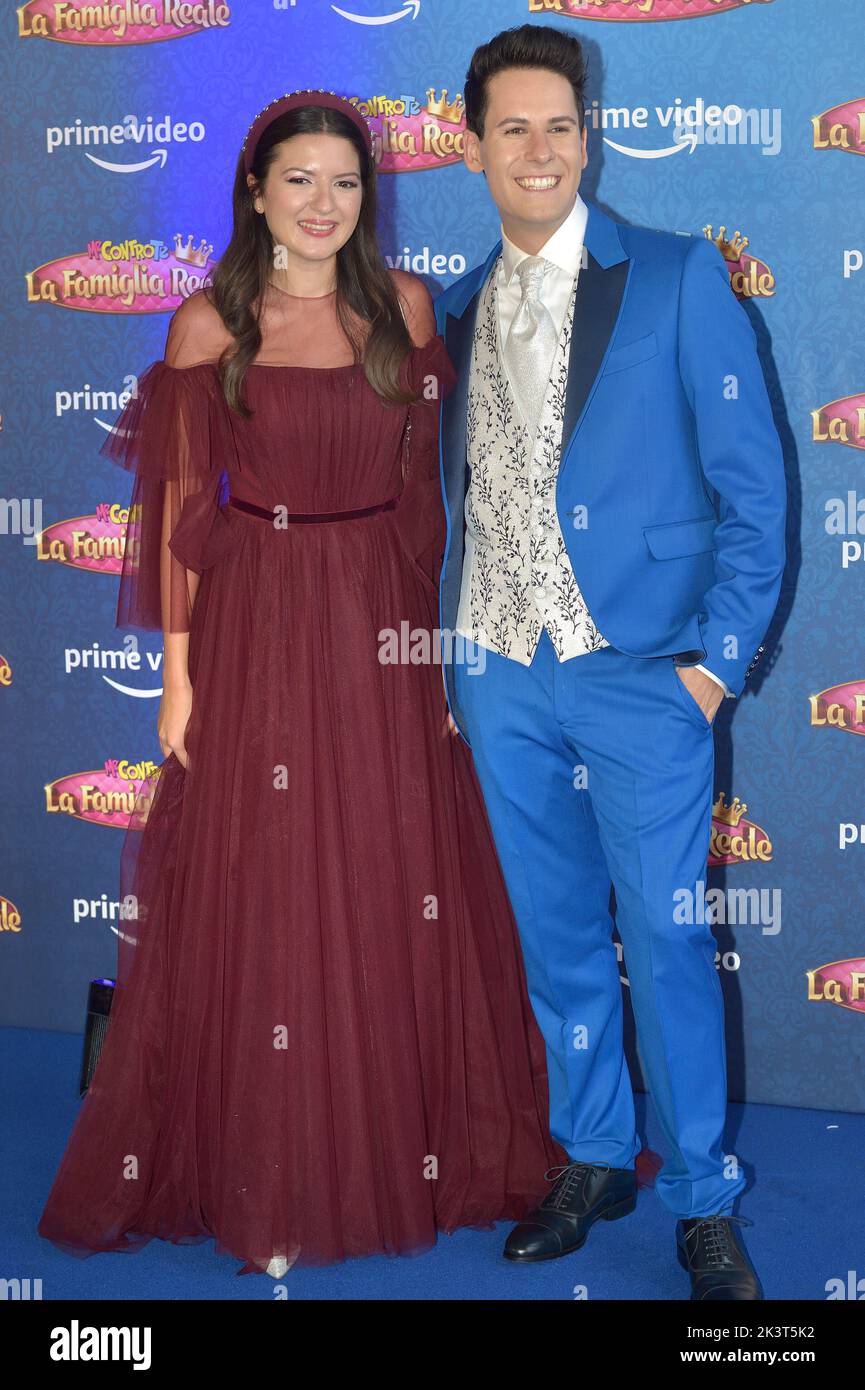 Roma, Italia. 26th Set, 2022. Lui e Sofi, Luigi Calagna e Sofia Scalia durante l'anteprima della serie Amazon prime Video. Me contro te - la Famiglia reale. Roma (Italia) 26 Settembre 2022 Credit: dpa/Alamy Live News Foto Stock