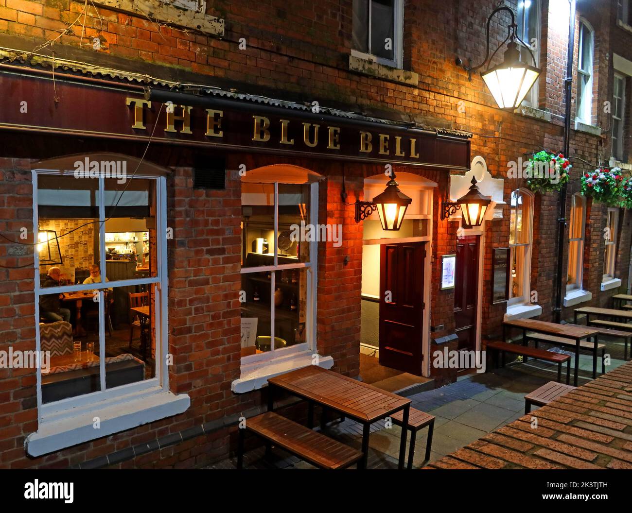 The Blue Bell pub, Warrington, Cheshire, Inghilterra, Regno Unito, Foto Stock