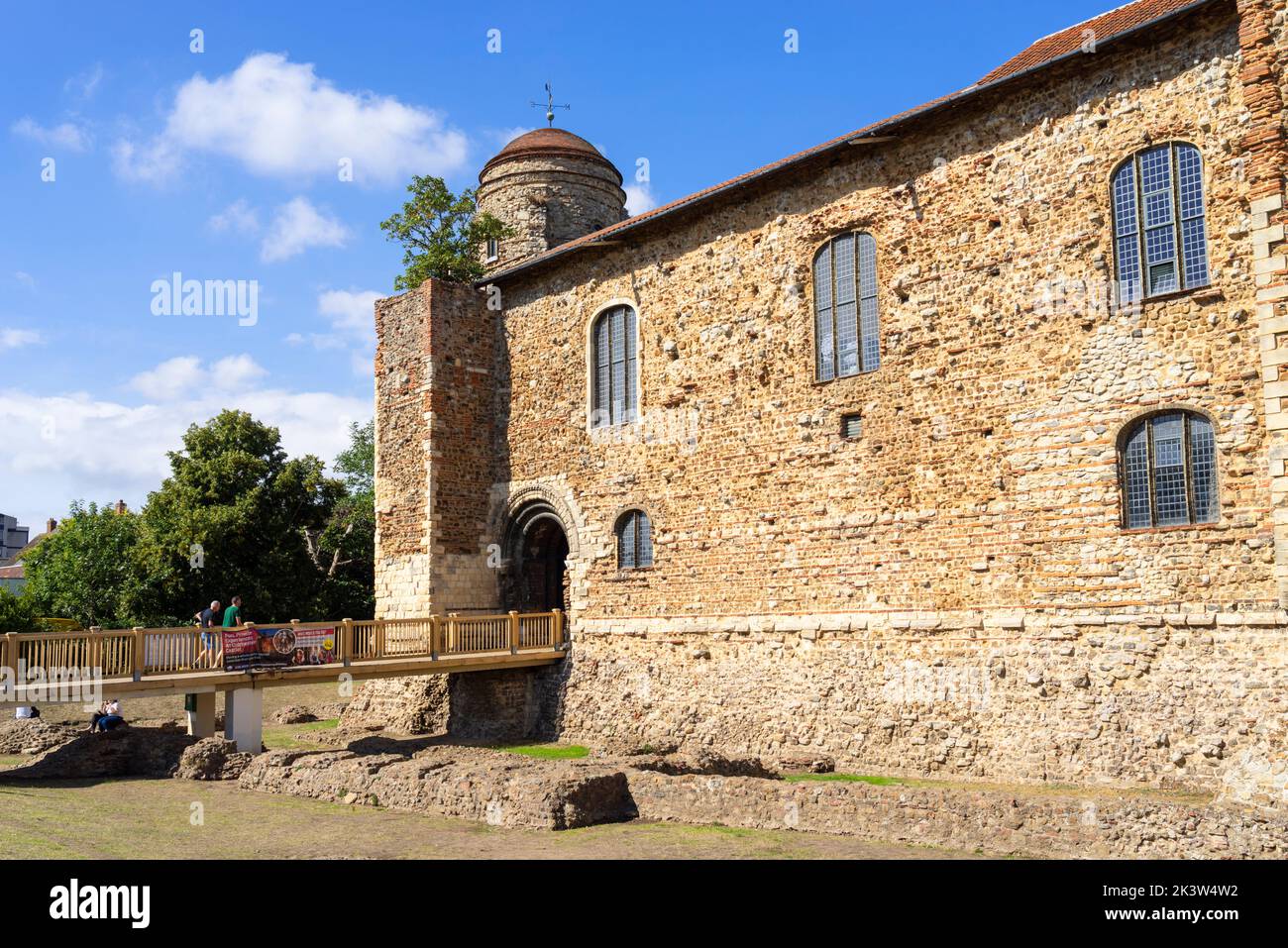 Ingresso al castello di Colchester al Norman Keep e al museo Colchester Castle Park Colchester Essex Inghilterra Regno Unito GB Europa Foto Stock