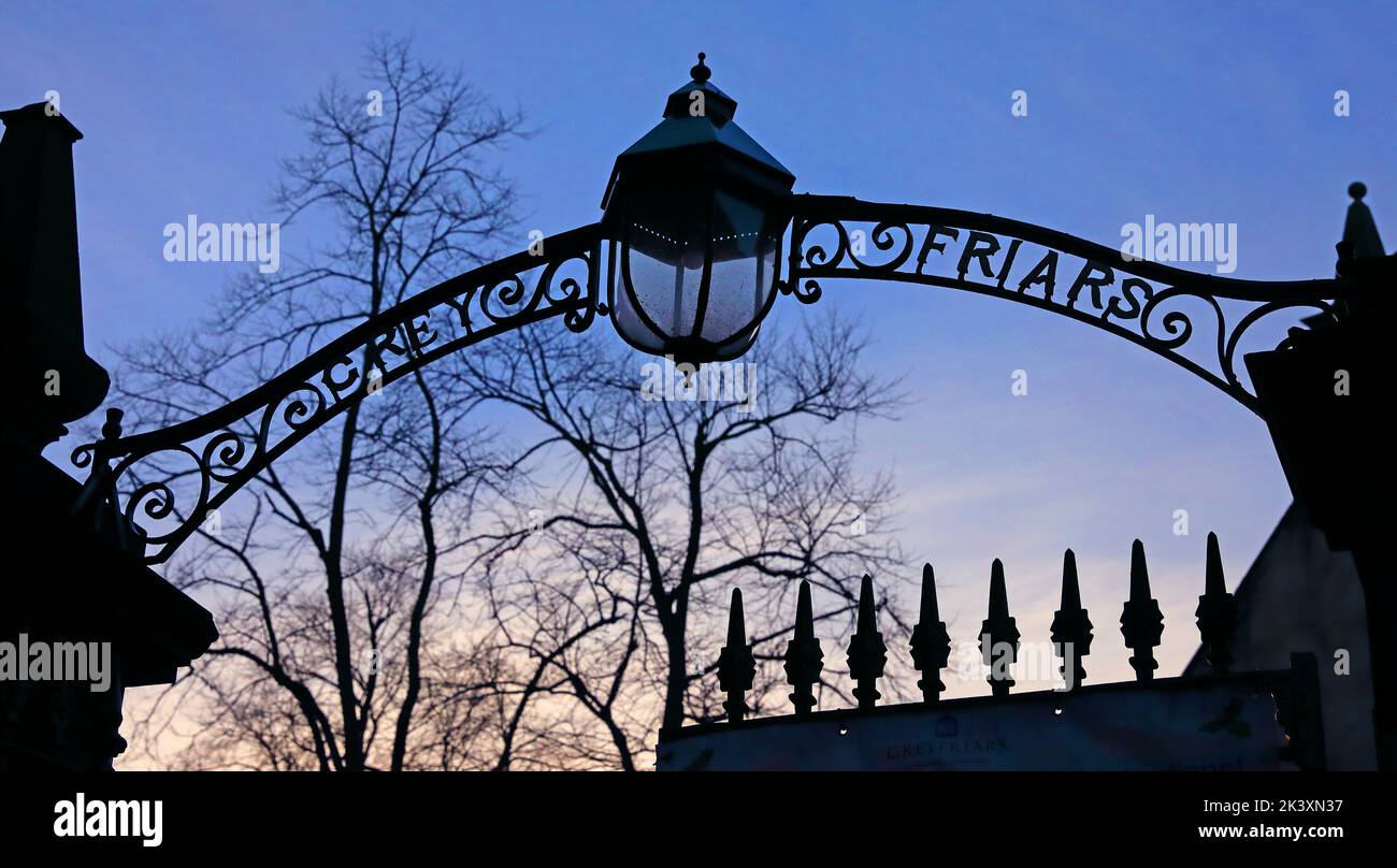 Greyfriars ghisa Kirk Gates , Edinburgh Old Town, Capital City, Scotland UK, EH1 2QQ Foto Stock