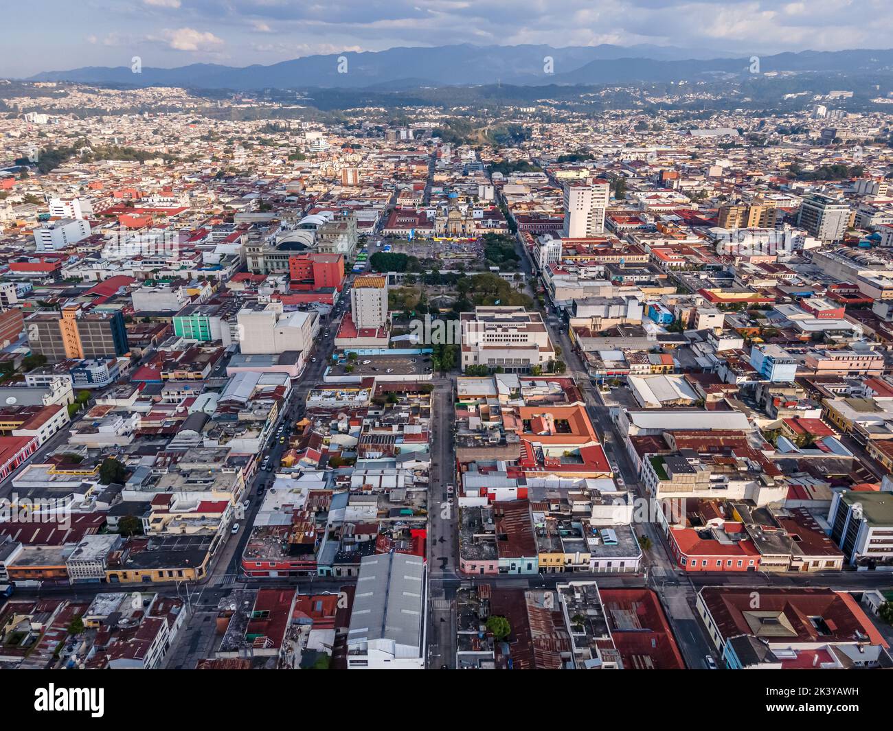 Bella vista aerea di Città del Guatemala - Catedral Metropolitana de Santiago de Guatemala, la piazza della Costituzione in Guatemala Foto Stock