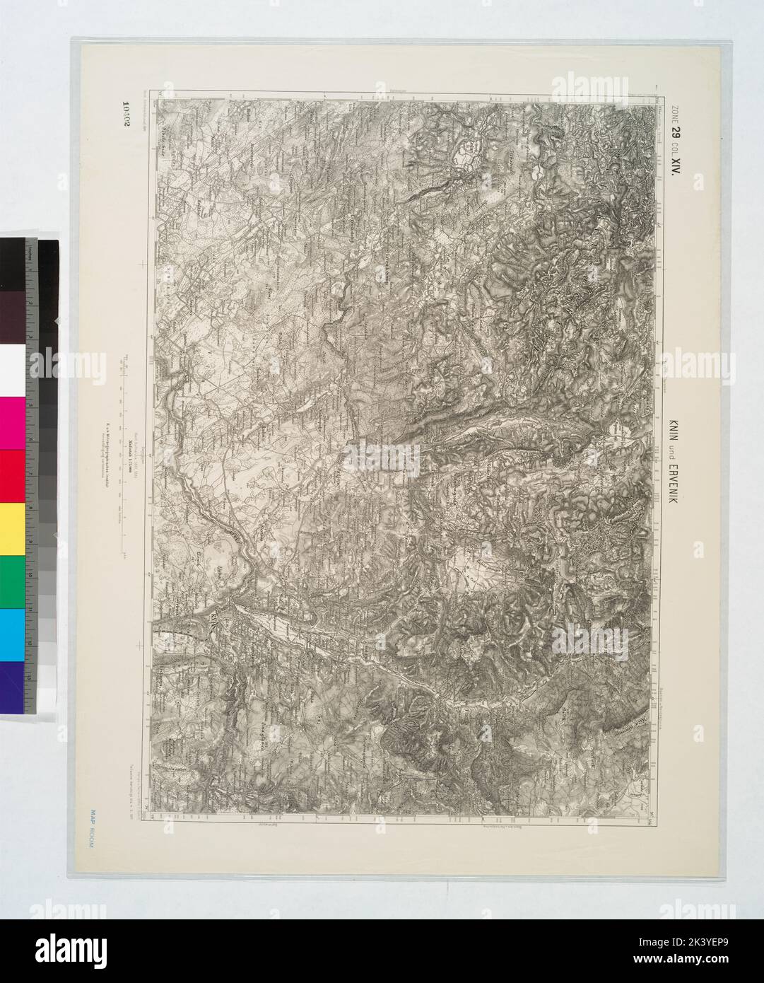 Knin und Ervenik. Cartografica. Mappe, mappe topografiche. 1911. Lionel Pincus e la Principessa Firyal Map Division Foto Stock