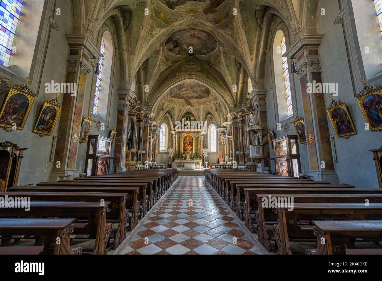 Vista interna della Chiesa di San Michele a Bressanone. Provincia di Bolzano, Trentino Alto Adige, Italia. Foto Stock