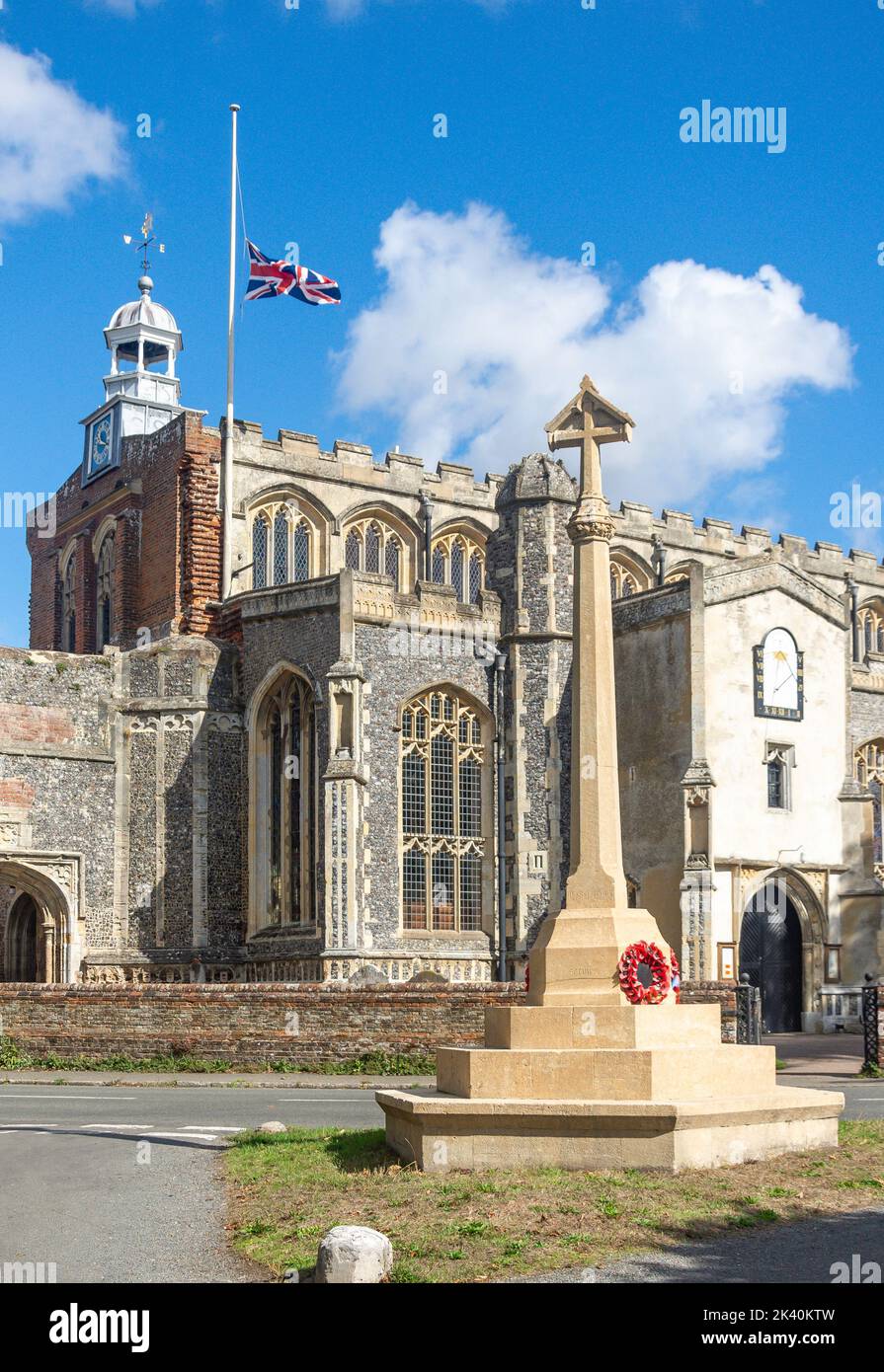 15th ° secolo Chiesa di Santa Maria la Vergine, la strada, Bergholt est, Suffolk, Inghilterra, Regno Unito Foto Stock