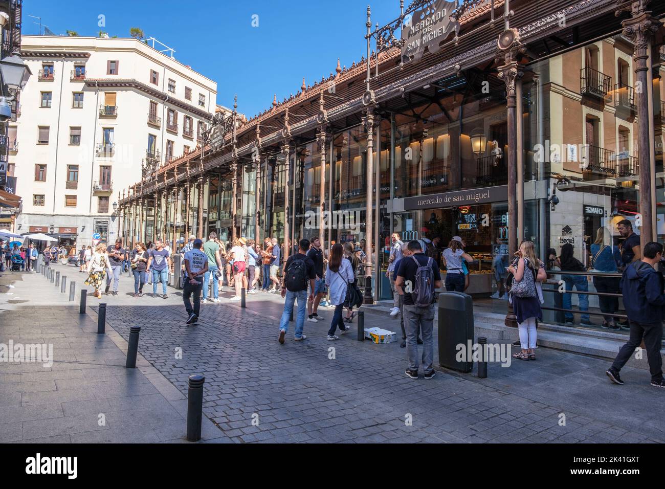 Spagna, Madrid. Ingresso al mercato di San Miguel. Foto Stock