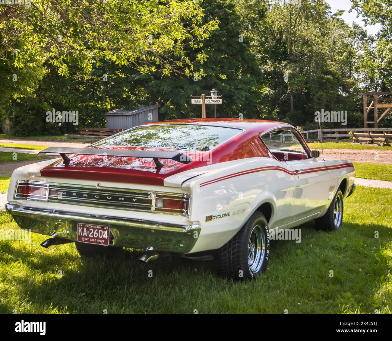 FLINT, MI/USA - 22 GIUGNO 2019: Un'auto Mercury Cyclone 1969, Sloan Museum Auto Fair, Crossroads Village, vicino a Flint, Michigan. Foto Stock