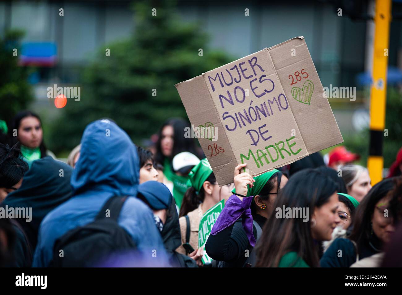 I manifestanti portano bandiere e cartelli a favore della scelta durante la Giornata internazionale per la commemorazione del commercio schiavo e le manifestazioni per la sua abolizione Foto Stock